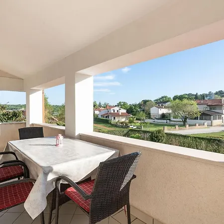 Apartments Norma Funtana Exterior photo